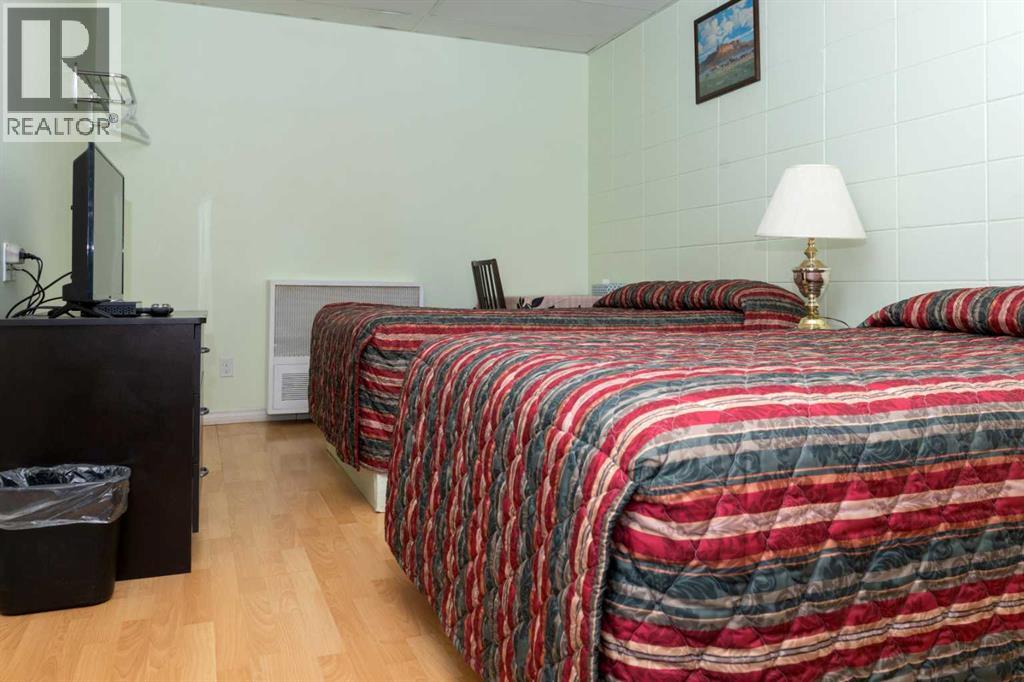 5507 50th Street, Viking, Alberta  T0B 4N0 - Photo 11 - A2310955