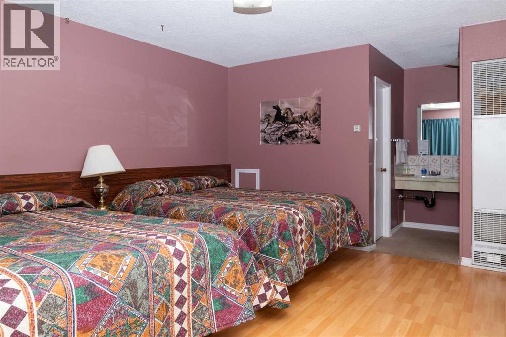 5507 50th Street, Viking, Alberta  T0B 4N0 - Photo 23 - A2310955