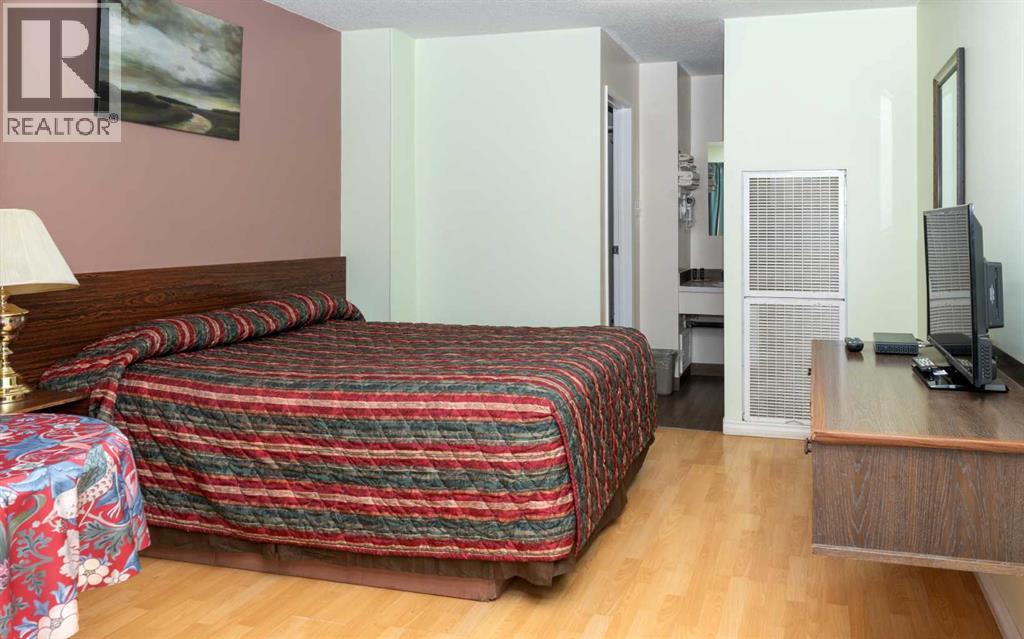 5507 50th Street, Viking, Alberta  T0B 4N0 - Photo 14 - A2310955