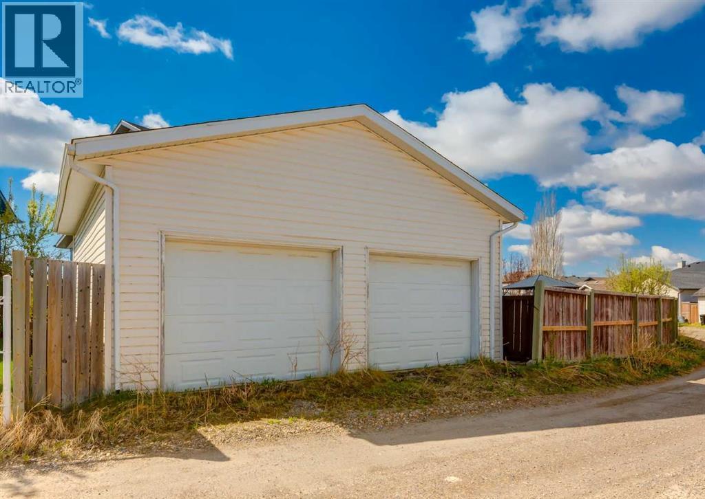 244 Stonegate Close Nw, Airdrie, Alberta  T4B 2V3 - Photo 37 - A2311288