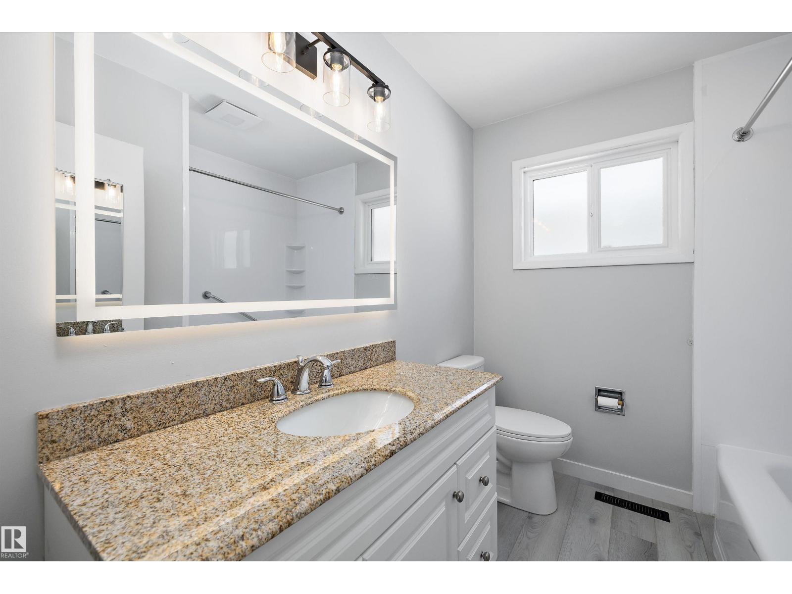 12715 / 12717 93 St Nw, Edmonton, Alberta  T5E 3S9 - Photo 20 - E4488604