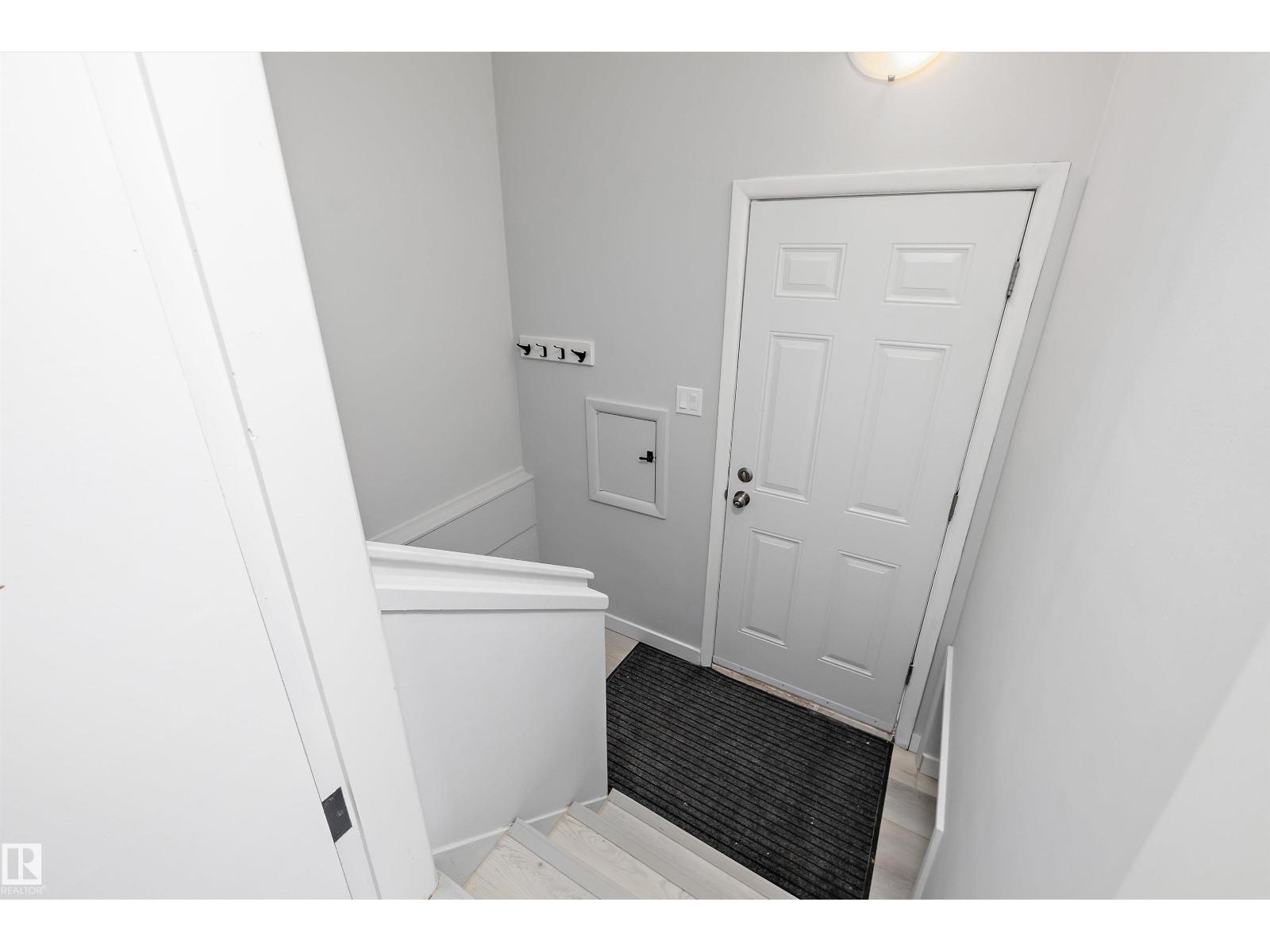 12715 / 12717 93 St Nw, Edmonton, Alberta  T5E 3S9 - Photo 27 - E4488604