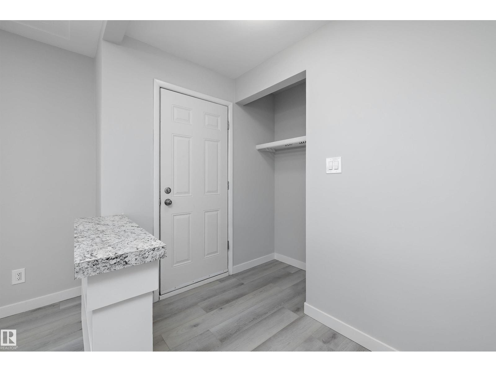 12715 / 12717 93 St Nw, Edmonton, Alberta  T5E 3S9 - Photo 3 - E4488604