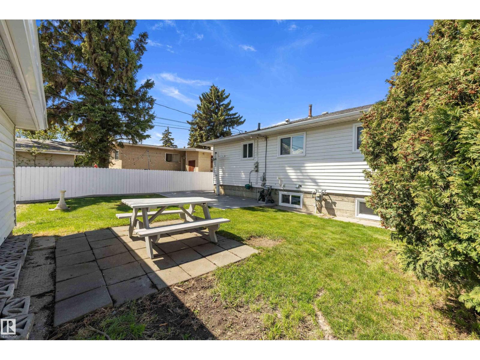 12715 / 12717 93 St Nw, Edmonton, Alberta  T5E 3S9 - Photo 51 - E4488604
