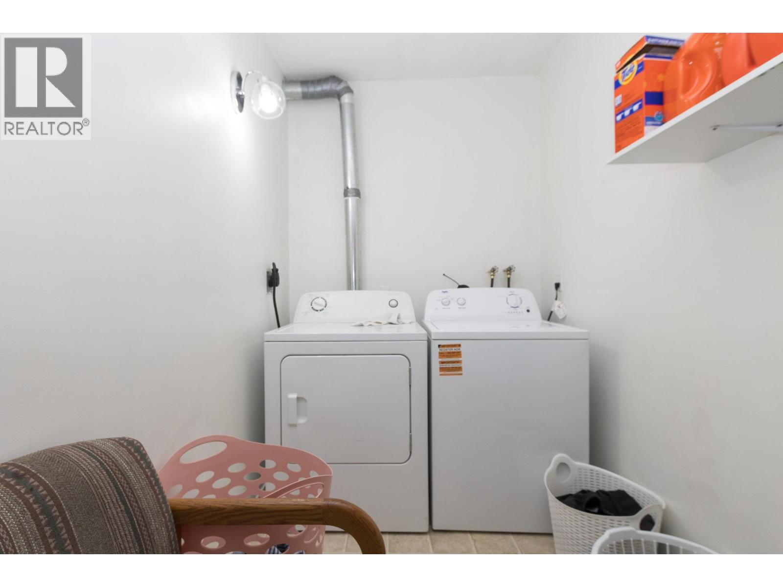 261 Alexander Street, Salmon Arm, British Columbia V1E 4N3 - Photo 25 - 10384105