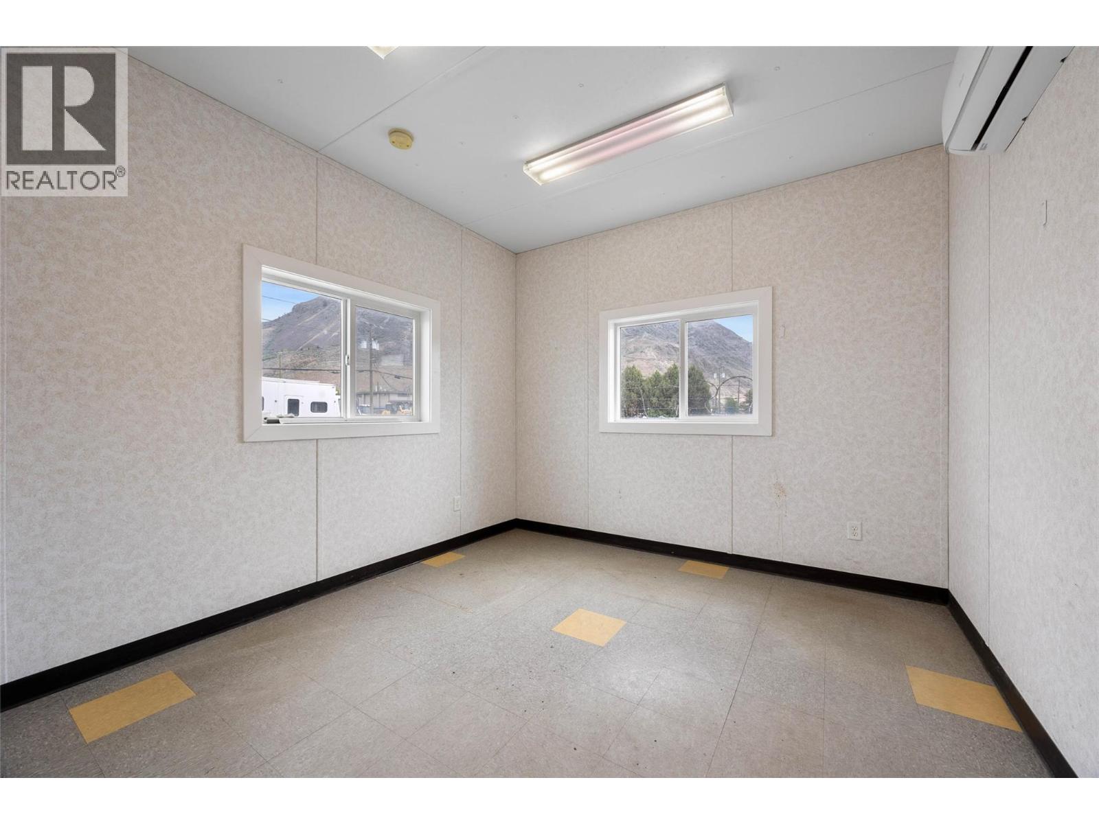 499 Chilcotin Road, Kamloops, British Columbia V2H 1A7 - Photo 27 - 10387744