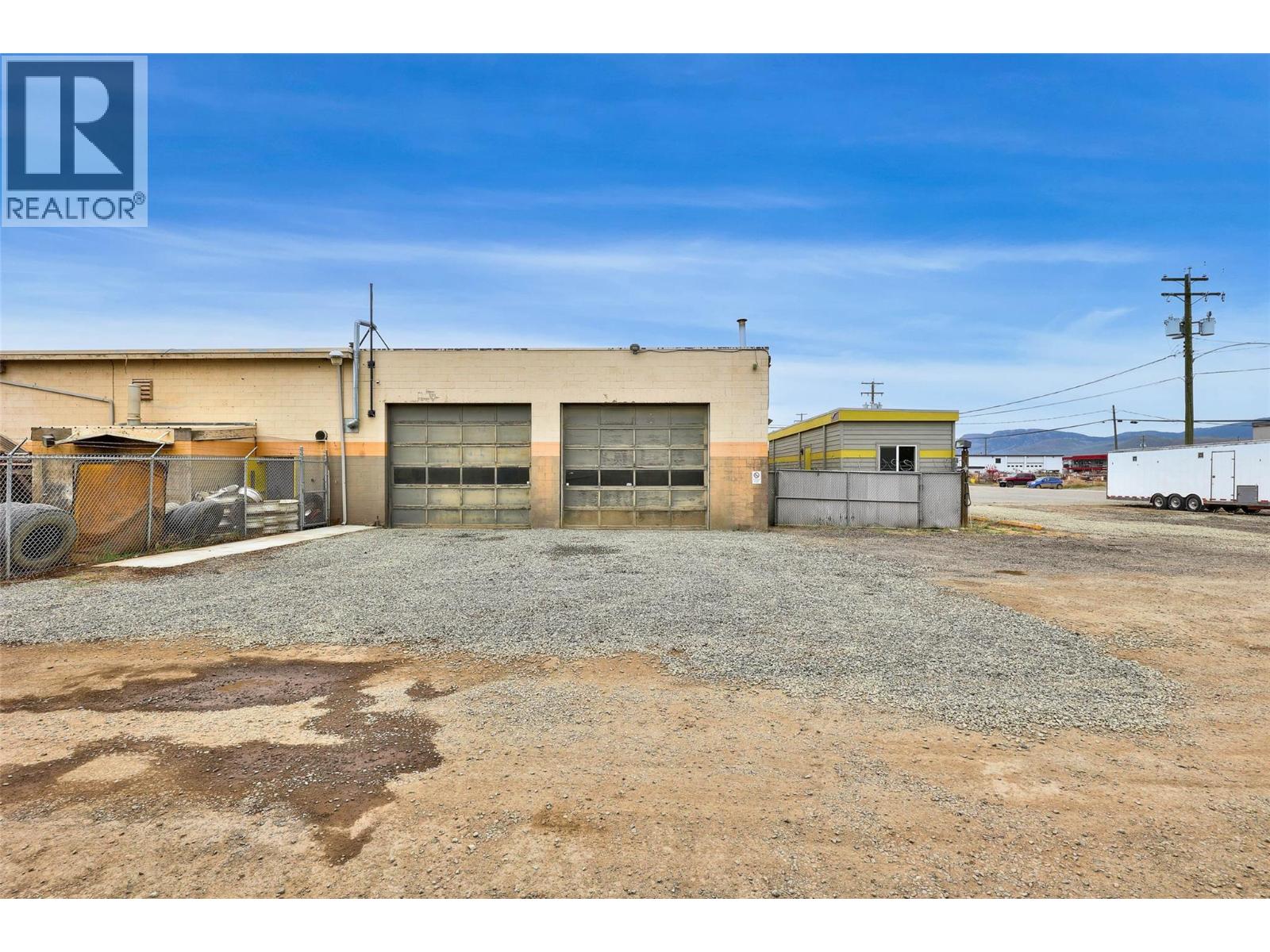 499 Chilcotin Road, Kamloops, British Columbia V2H 1A7 - Photo 4 - 10387744