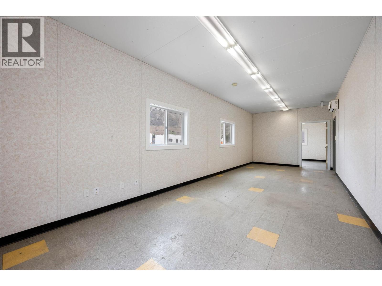 499 Chilcotin Road, Kamloops, British Columbia V2H 1A7 - Photo 25 - 10387744