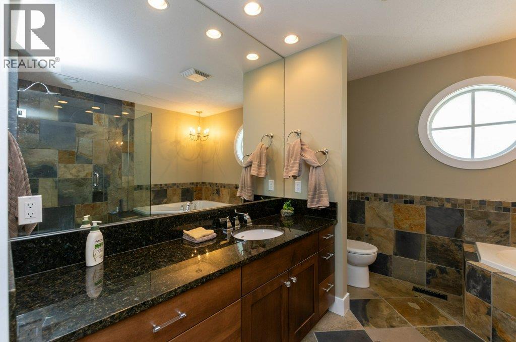 3950 Express Point Road Unit# 24, Scotch Creek, British Columbia  V0E 1M5 - Photo 44 - 10387910