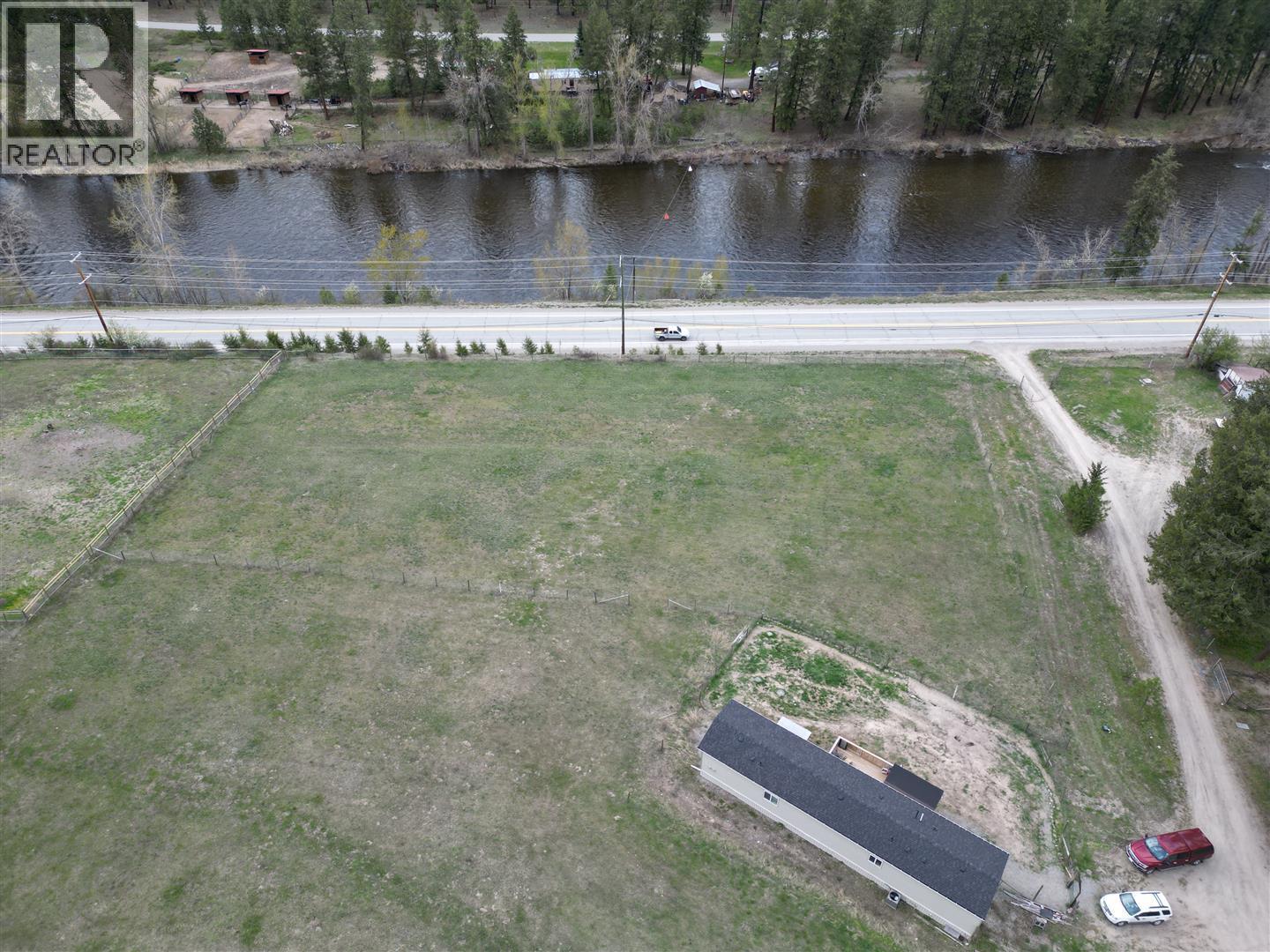 3940 Highway 3, Rock Creek, British Columbia  V0H 1Y0 - Photo 27 - 10388020