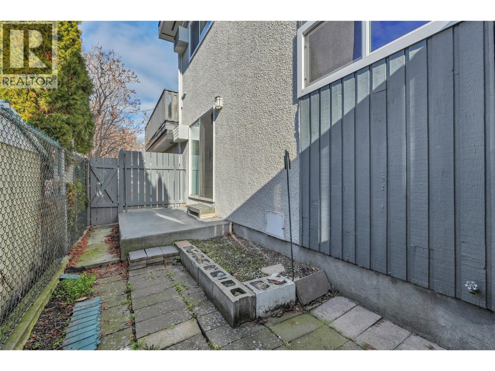 328 Nanaimo Avenue W, Penticton, British Columbia  V2A 1N7 - Photo 15 - 10388006