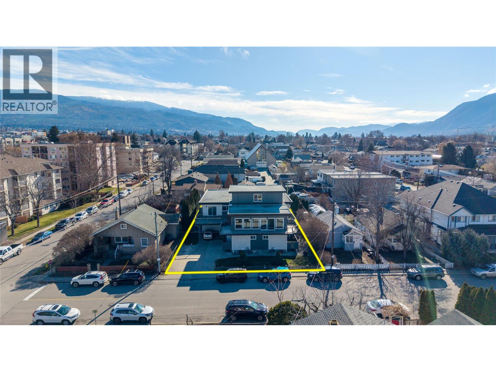 328 NANAIMO Avenue W, Penticton, British Columbia