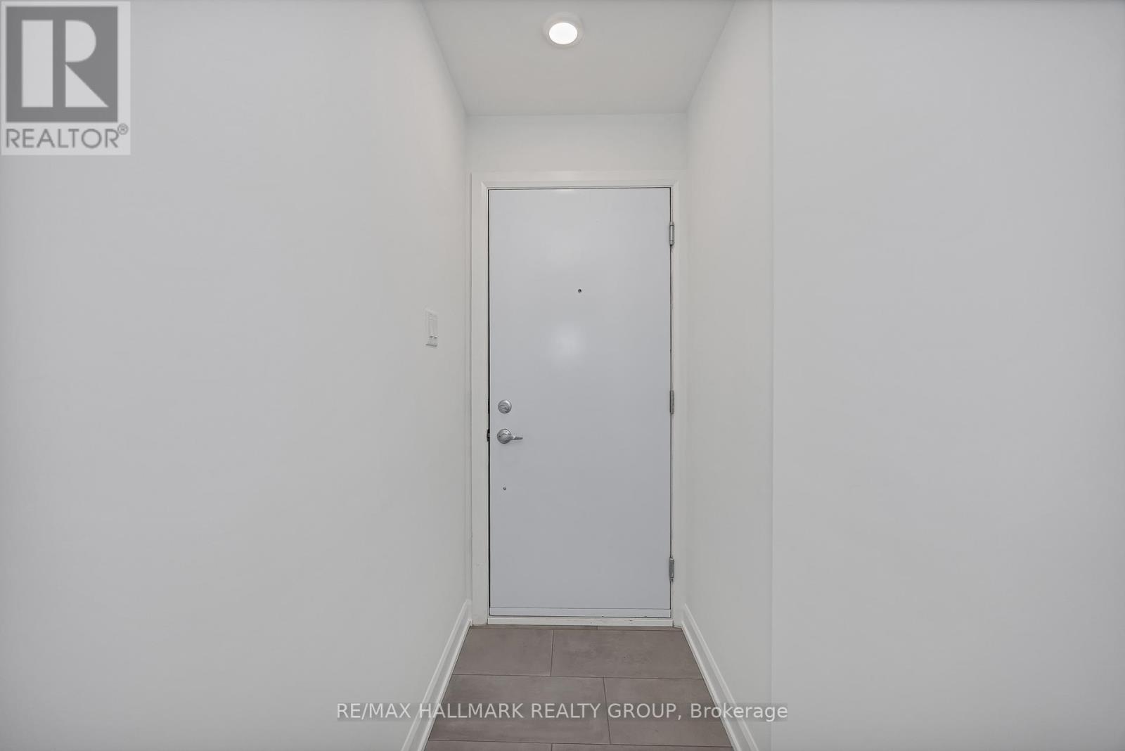 102 Casita Private, Ottawa, Ontario  K1W 0X6 - Photo 3 - X13145816