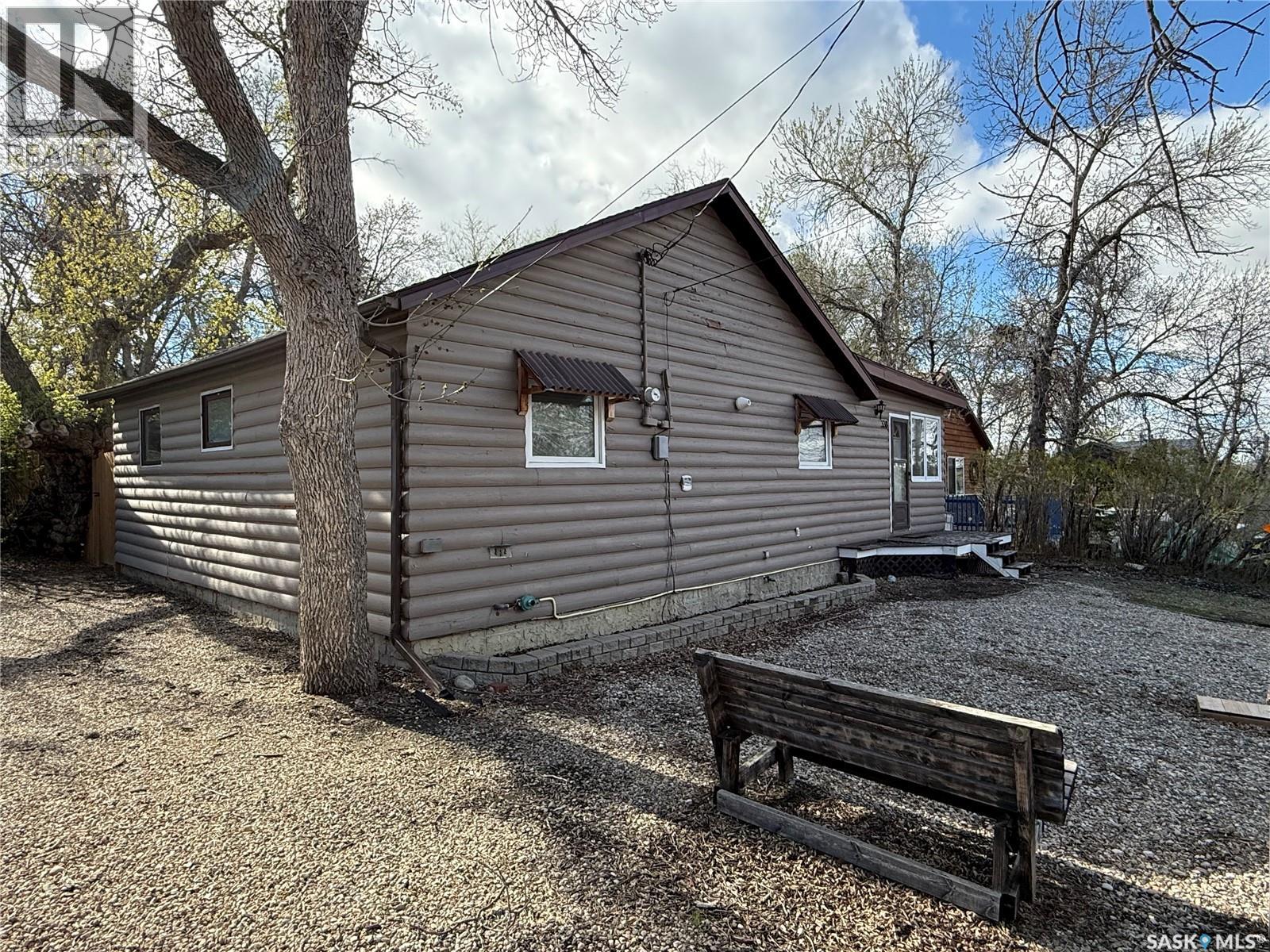 338 3rd Street E, Regina Beach, Saskatchewan  S0G 4C0 - Photo 31 - SK036417