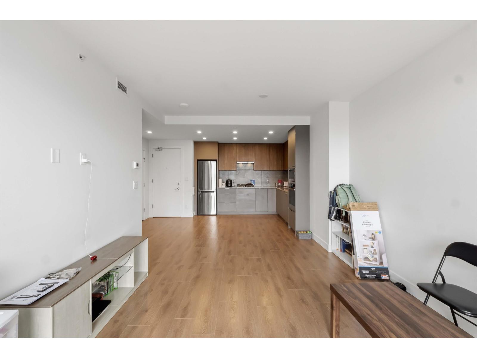2401 13359 Old Yale Road, Surrey, British Columbia  V3T 0S4 - Photo 16 - R3125073