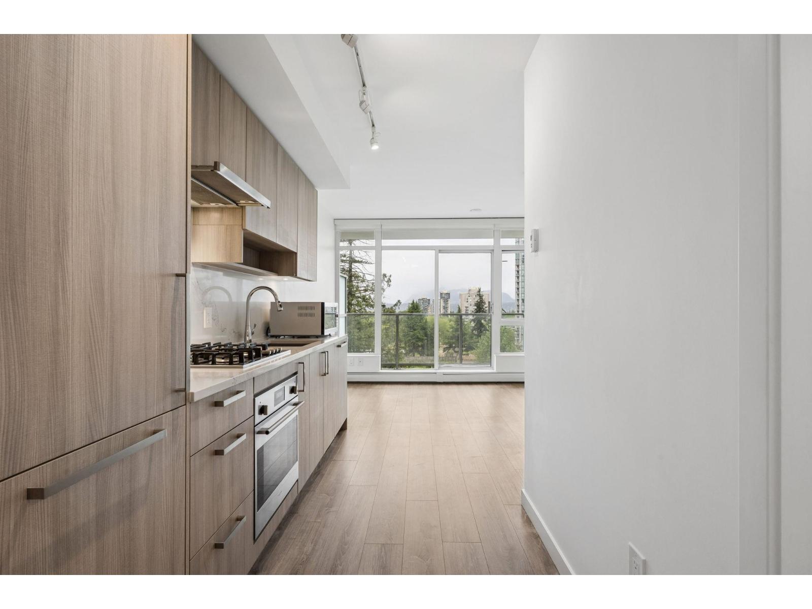 704 13350 Central Avenue, Surrey, British Columbia V3T 0S1 - Photo 12 - R3125086