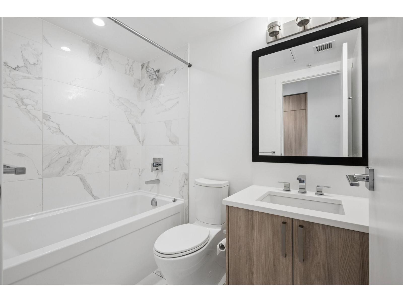 704 13350 Central Avenue, Surrey, British Columbia V3T 0S1 - Photo 15 - R3125086