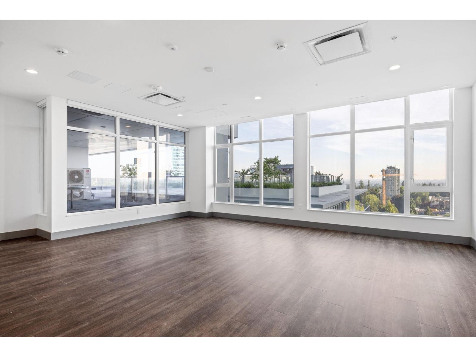 704 13350 Central Avenue, Surrey, British Columbia V3T 0S1 - Photo 25 - R3125086