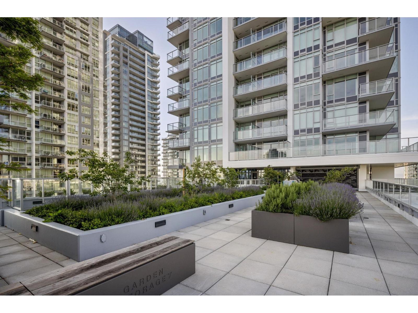 704 13350 Central Avenue, Surrey, British Columbia V3T 0S1 - Photo 33 - R3125086