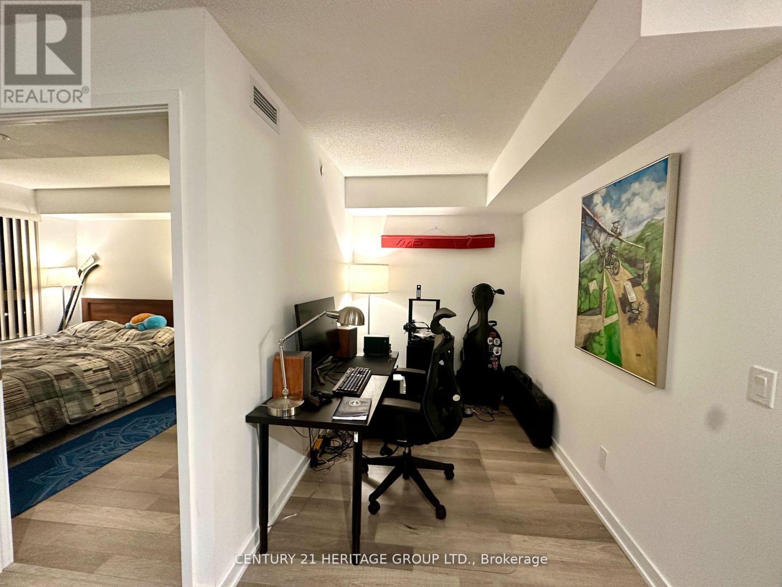 602 - 181 Huron Street, Toronto, Ontario  M5T 2B6 - Photo 10 - C13145746