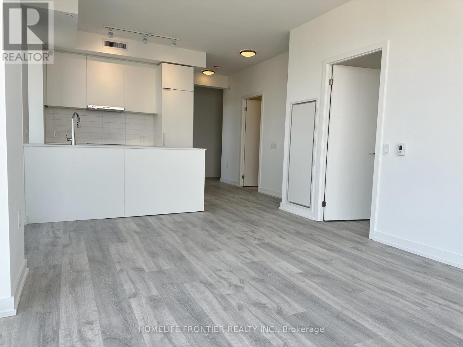 1403 - 7 Golden Lion Heights, Toronto, Ontario  M2M 0C1 - Photo 7 - C13145894