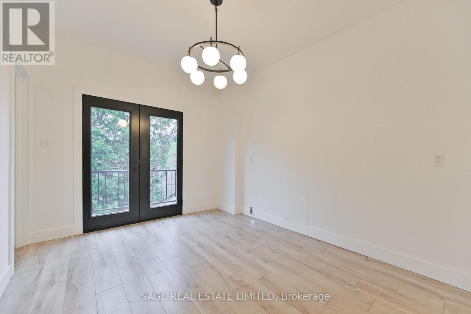 Main - 25 Palmerston Avenue, Toronto, Ontario  M6J 2H9 - Photo 10 - C13145944