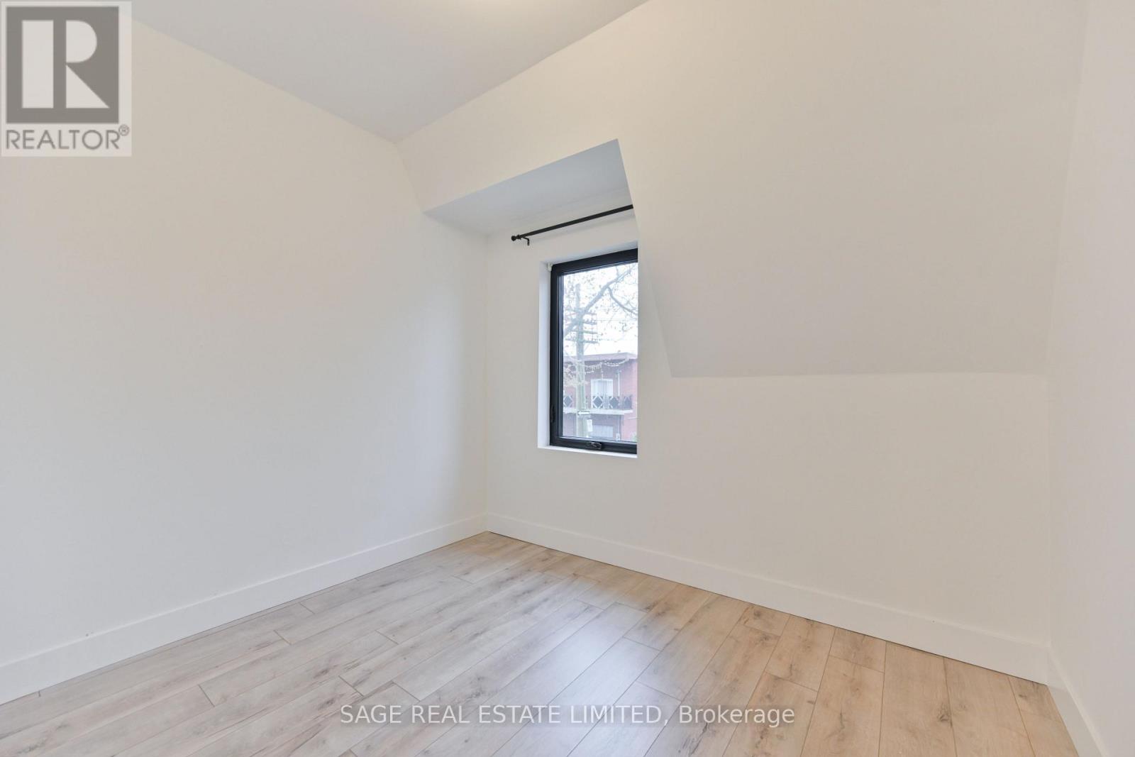 Main - 25 Palmerston Avenue, Toronto, Ontario  M6J 2H9 - Photo 18 - C13145944