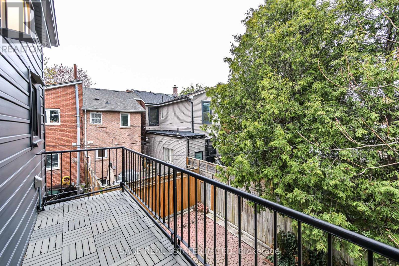 Main - 25 Palmerston Avenue, Toronto, Ontario  M6J 2H9 - Photo 19 - C13145944