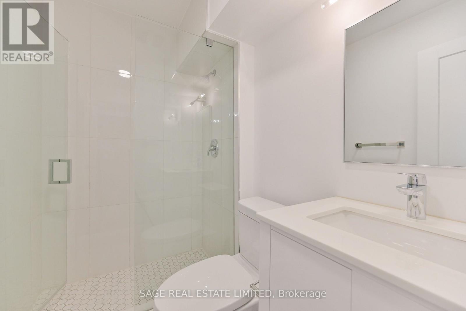 Main - 25 Palmerston Avenue, Toronto, Ontario  M6J 2H9 - Photo 9 - C13145944