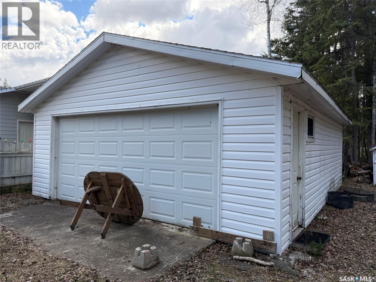 214 Tyndall Place, Chitek Lake, Saskatchewan  S0J 0L0 - Photo 2 - SK025685