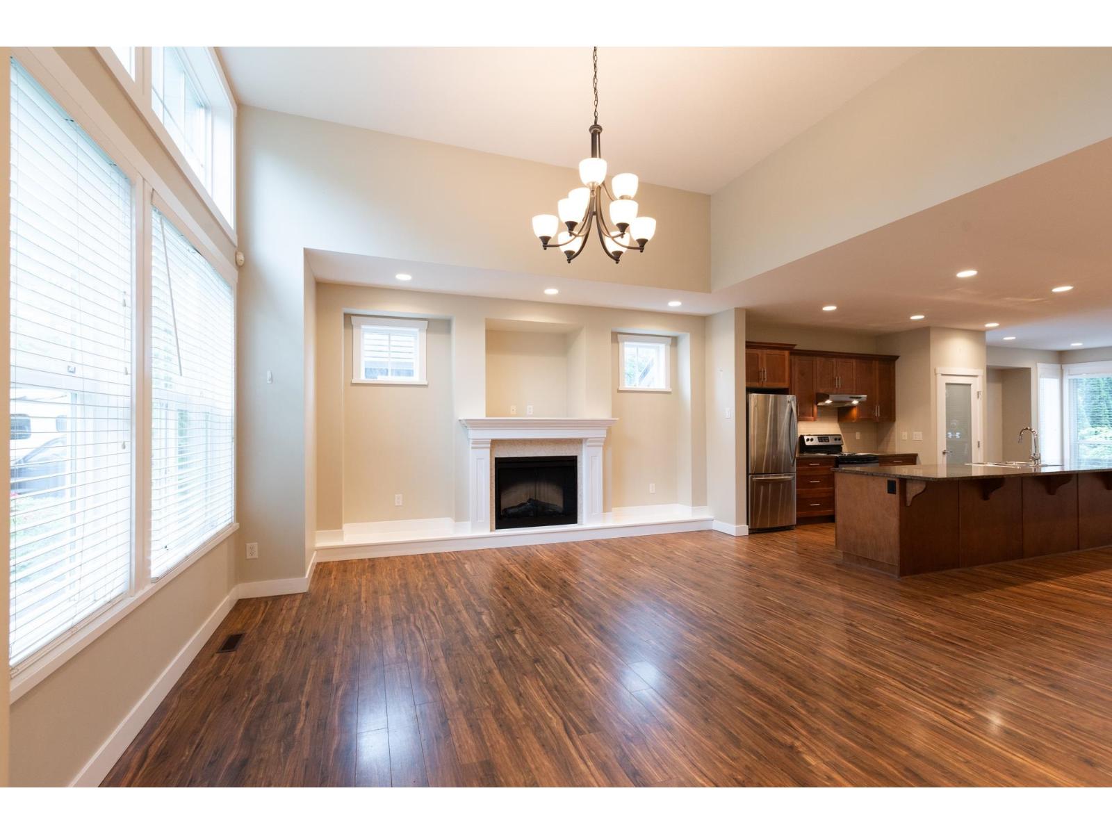 8228 171a Street, Surrey, British Columbia V4N 0B2 - Photo 5 - R3124917