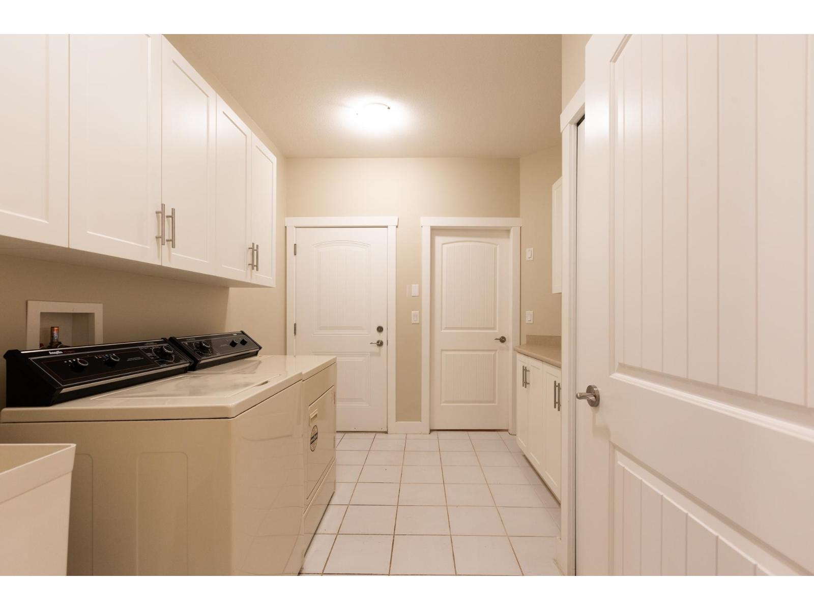 8228 171a Street, Surrey, British Columbia V4N 0B2 - Photo 30 - R3124917