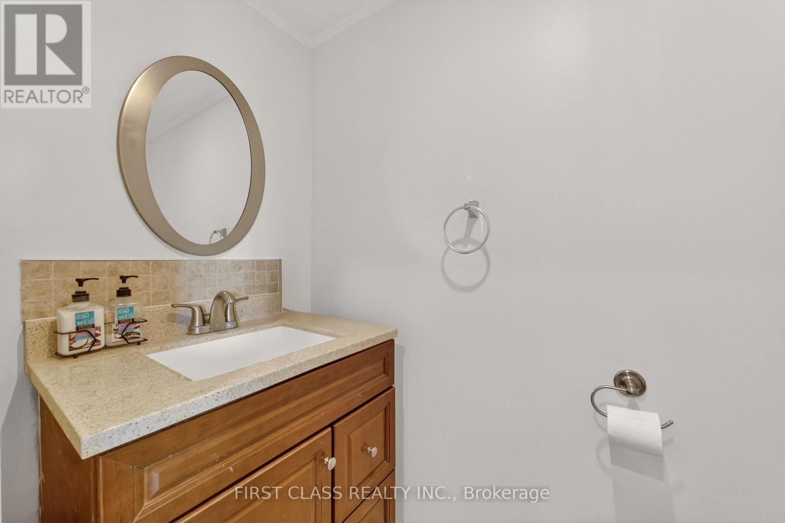 2109 Denby Drive, Pickering, Ontario  L1X 1Y8 - Photo 12 - E13145756