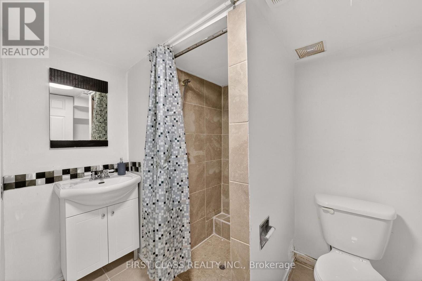 2109 Denby Drive, Pickering, Ontario  L1X 1Y8 - Photo 29 - E13145756