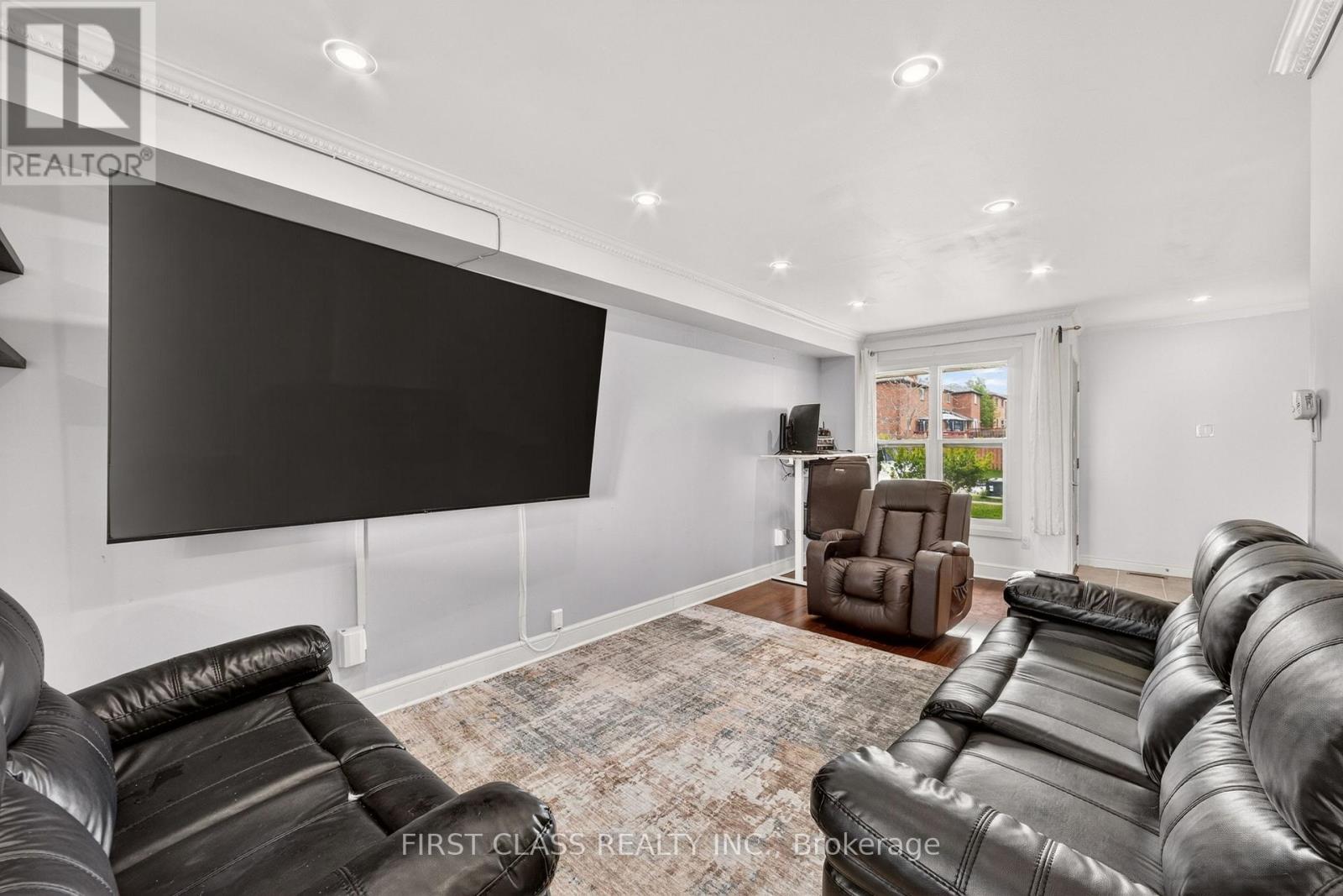 2109 Denby Drive, Pickering, Ontario  L1X 1Y8 - Photo 7 - E13145756