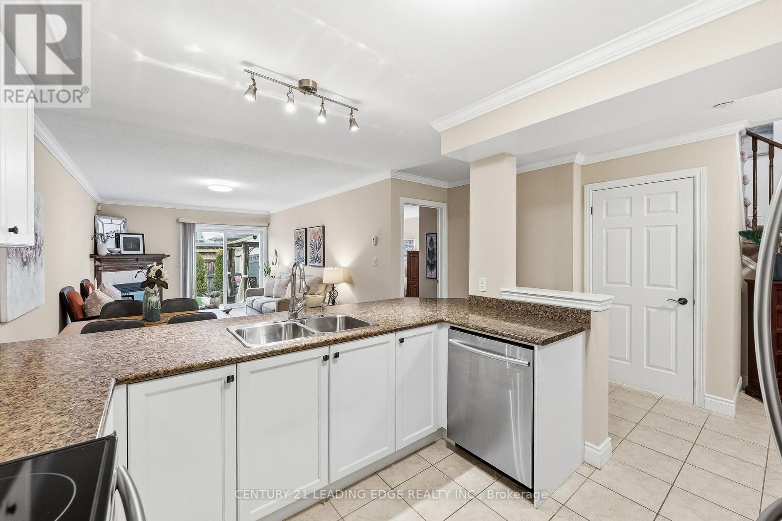 30 Page Place, Clarington, Ontario L1E 2E8 - Photo 18 - E13145792