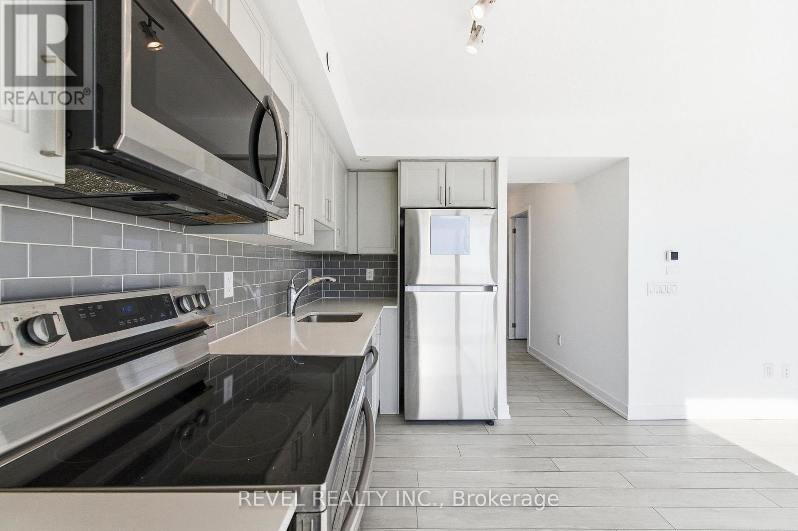 912 - 1480 Bayly Street, Pickering, Ontario  L1W 3R5 - Photo 7 - E13145798