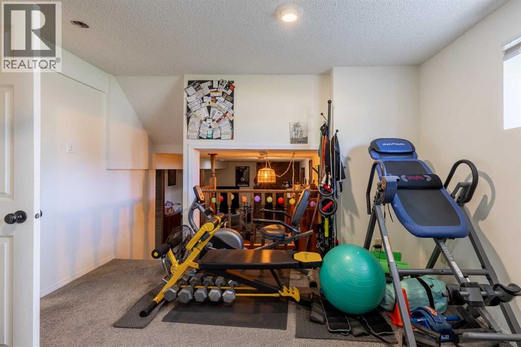 57 Honeysuckle Road N, Lethbridge, Alberta  T1H 4J7 - Photo 24 - A2310146