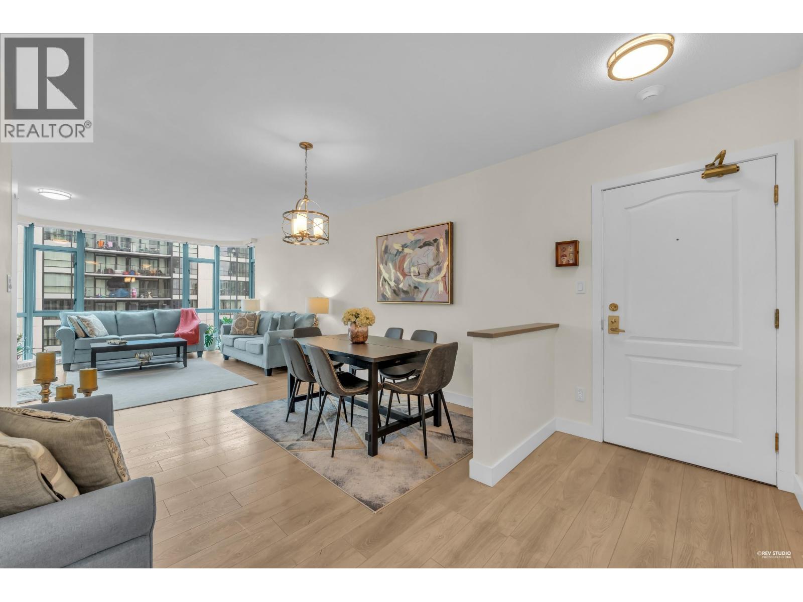 801 140 E 14 Street, North Vancouver, British Columbia  V7L 2N3 - Photo 15 - R3116416