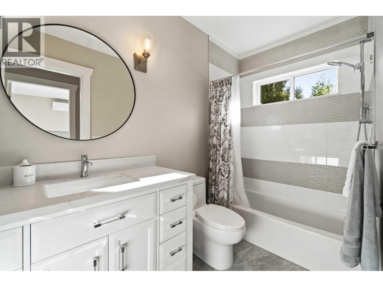 3088 Starlight Way, Coquitlam, British Columbia  V3C 3R1 - Photo 32 - R3124912