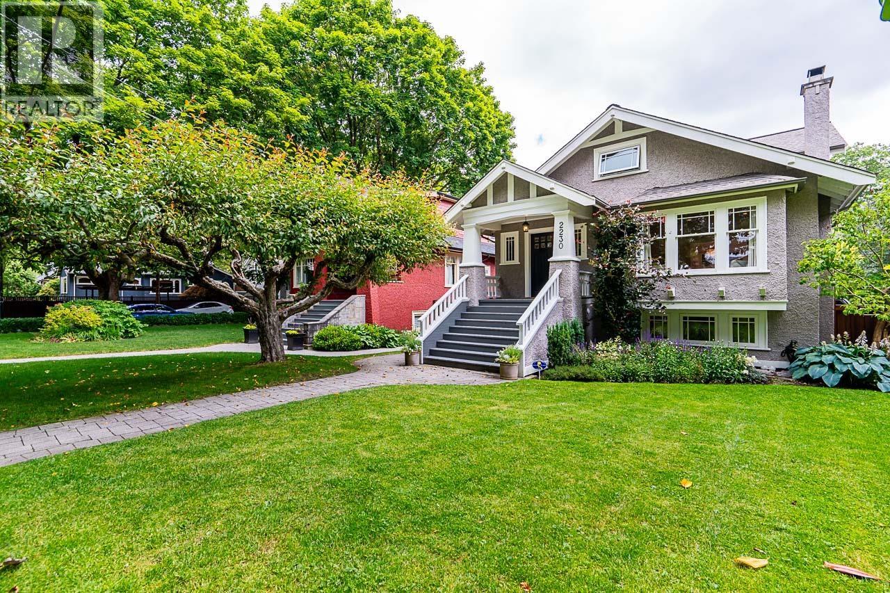 2230 Waterloo Street, Vancouver, British Columbia  V6R 3H3 - Photo 1 - R3124733