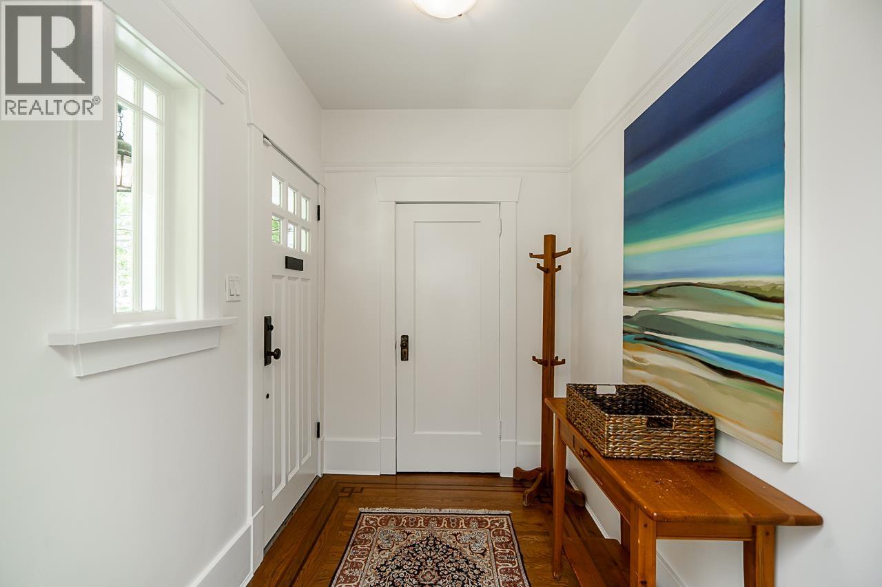 2230 Waterloo Street, Vancouver, British Columbia  V6R 3H3 - Photo 3 - R3124733