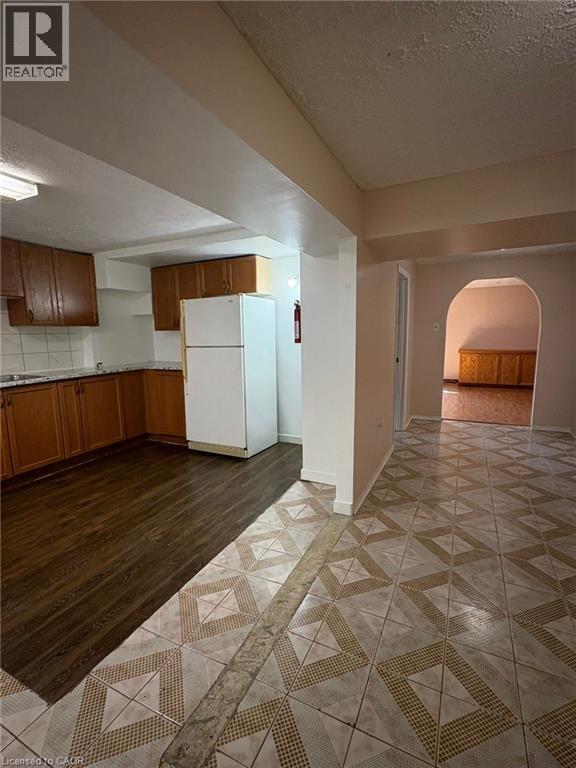 357 Gage Court Unit# Lower, Burlington, Ontario  L7T 4E1 - Photo 14 - 40823698
