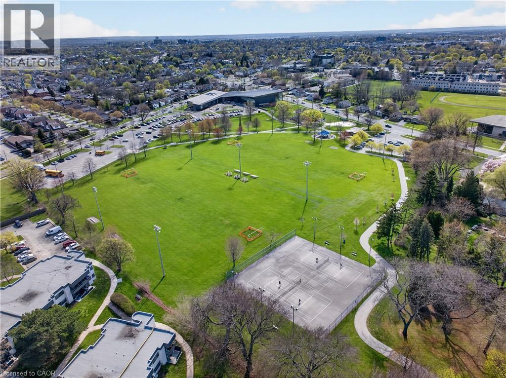 456 Carlton Street Unit# 10, St. Catharines, Ontario  L2M 4X1 - Photo 23 - 40823892