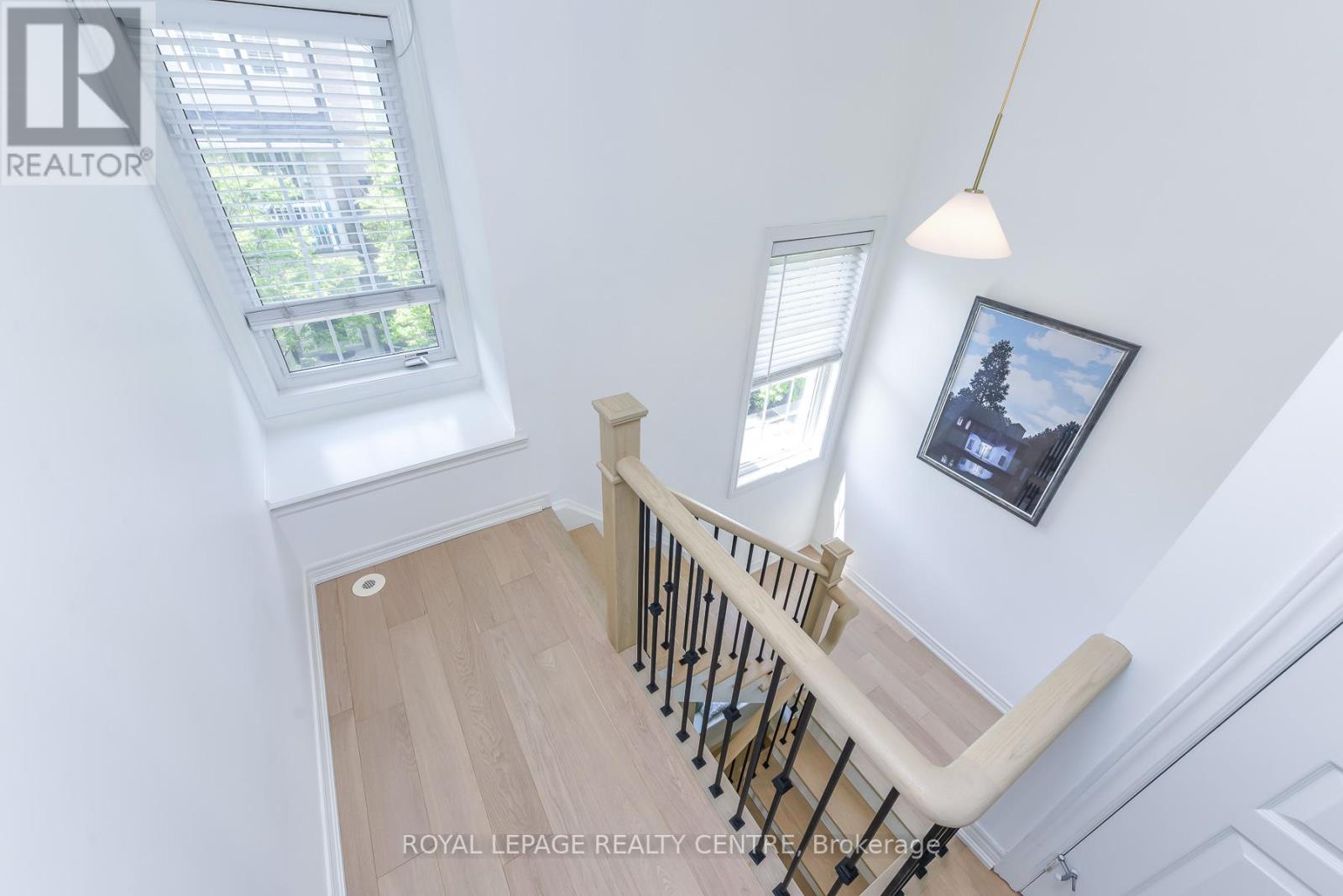 210 - 60 Rosewood Avenue, Mississauga, Ontario  L5G 4W2 - Photo 25 - W13143124