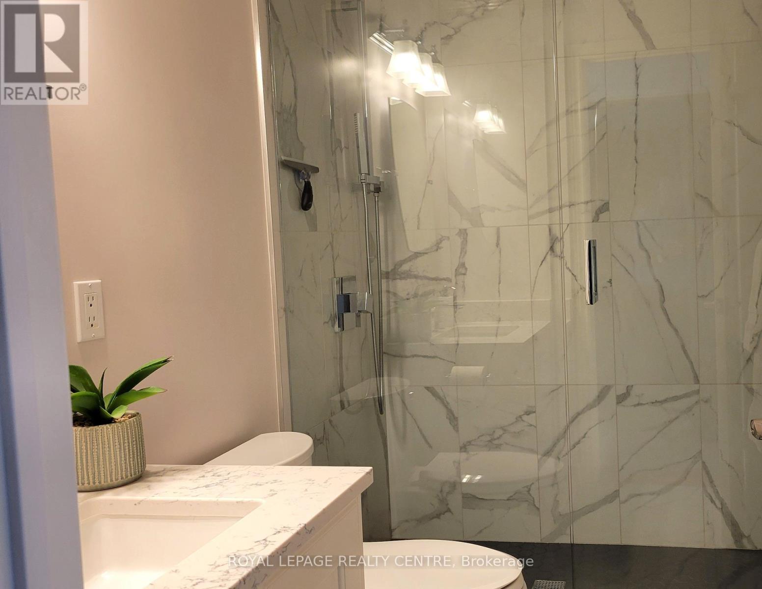 210 - 60 Rosewood Avenue, Mississauga, Ontario  L5G 4W2 - Photo 20 - W13143124