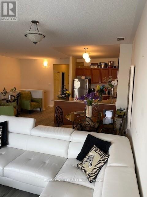 211 - 9441 Jane Street, Vaughan, Ontario  L6A 4H8 - Photo 4 - N13145674