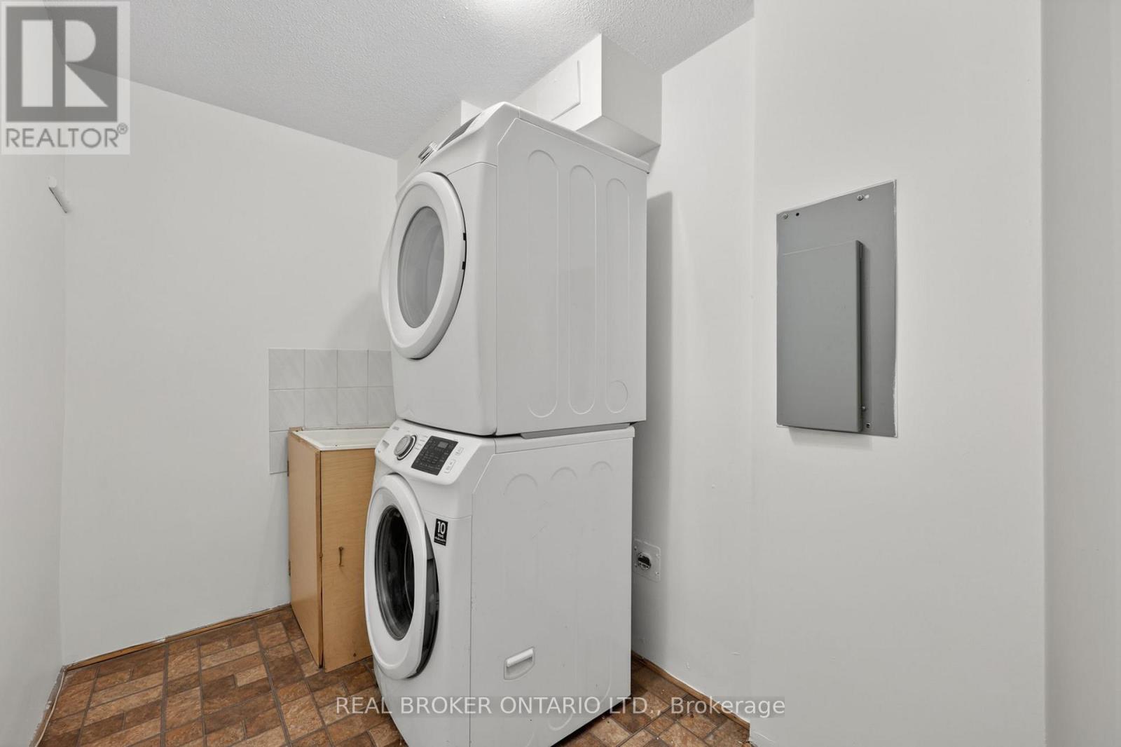 901 - 80 Inverlochy Boulevard, Markham, Ontario  L3T 4P3 - Photo 18 - N13145710