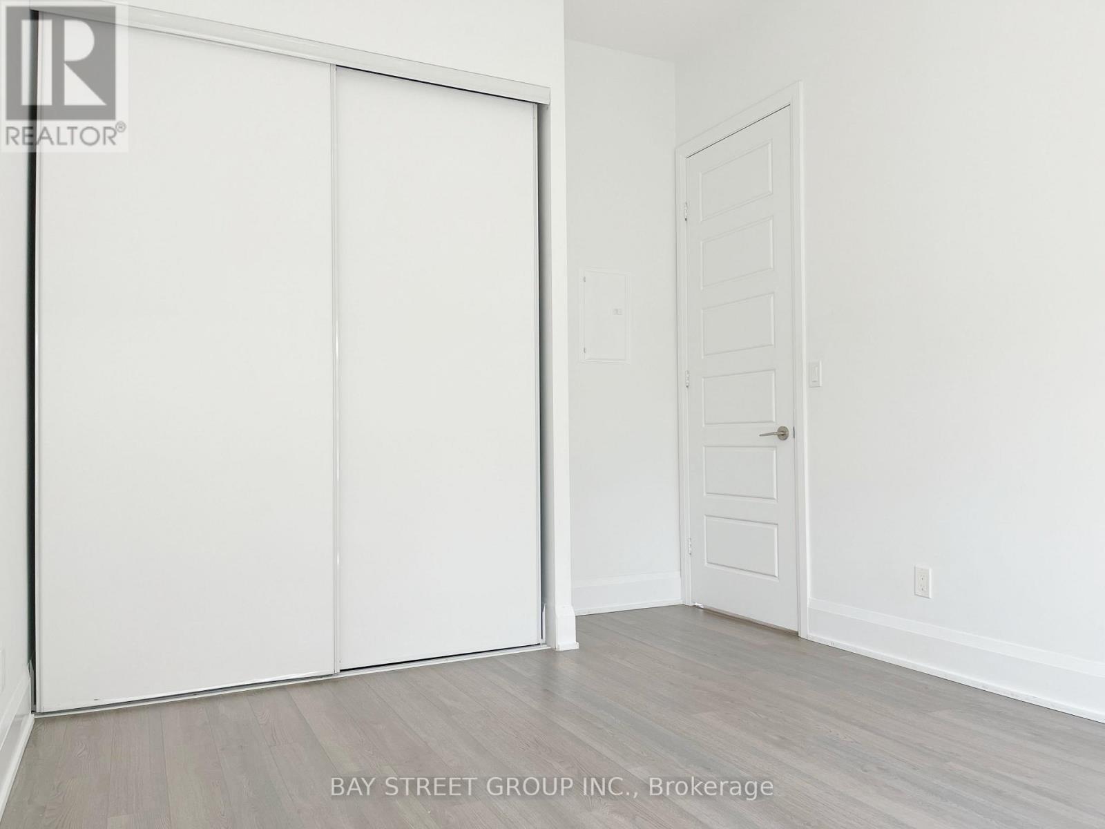 107 - 15 Water Walk Drive, Markham, Ontario  L6G 0G3 - Photo 14 - N13145804