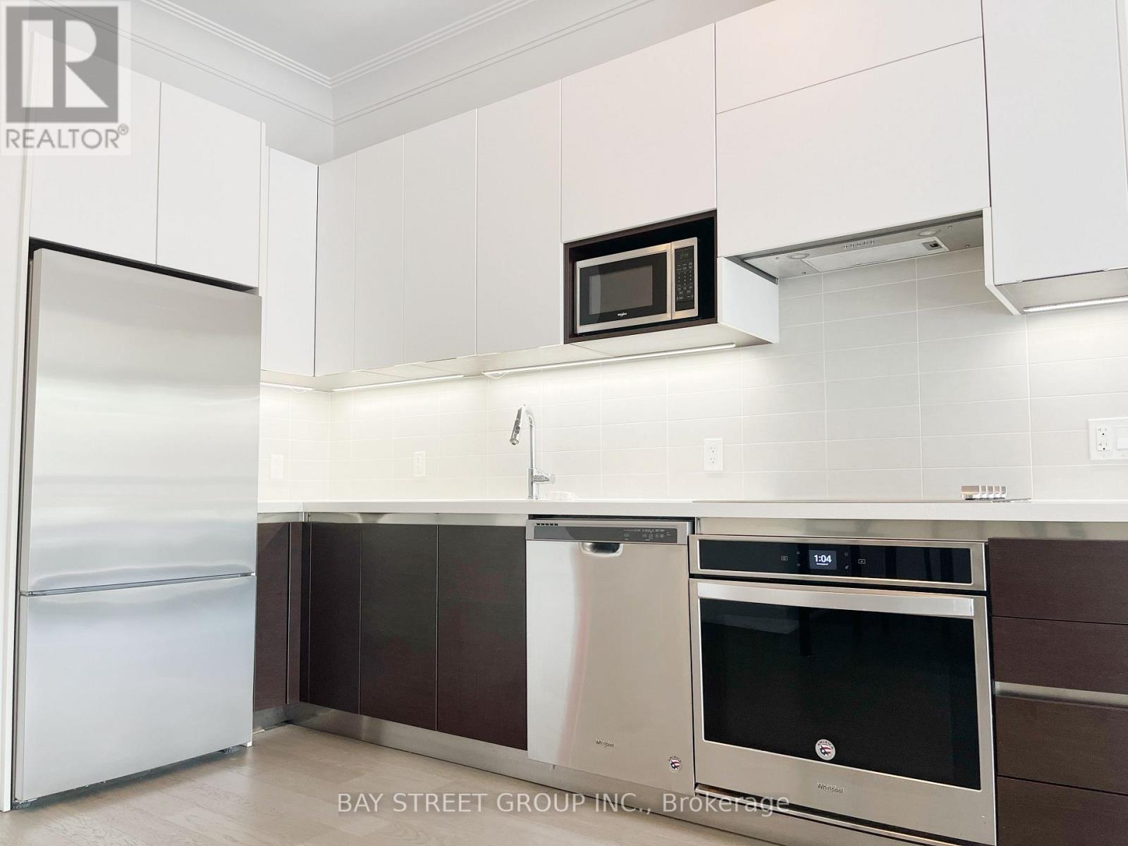 107 - 15 Water Walk Drive, Markham, Ontario  L6G 0G3 - Photo 3 - N13145804